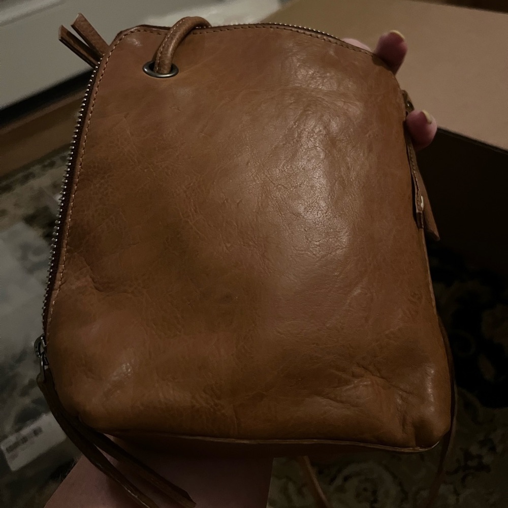 Latico Marge Saddle Crossbody Bag with X Stitch Detail, New in bag (not tagged) - Picture 13 of 13